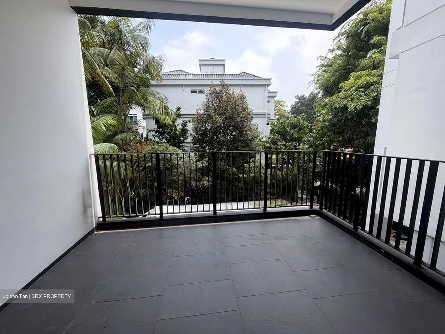 Village @ Pasir Panjang (D5), Condominium #604252281